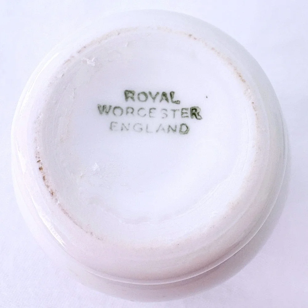 Royal Worcester England Lavinia White Porcelain Egg Coddler with Lid